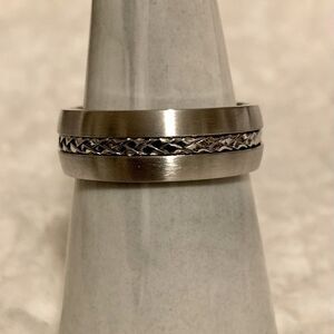 Stainless Steel Center Braided Ring